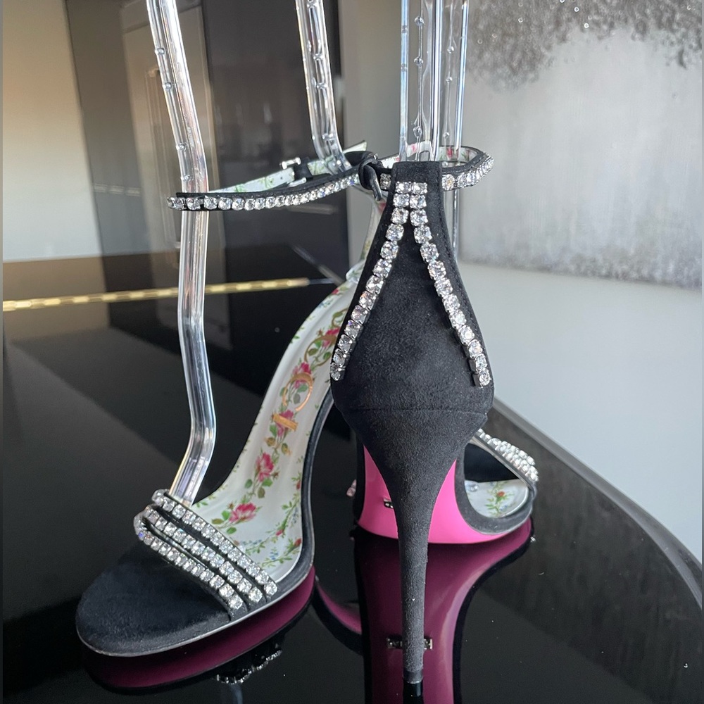 Gucci Embellished Heels sz 39